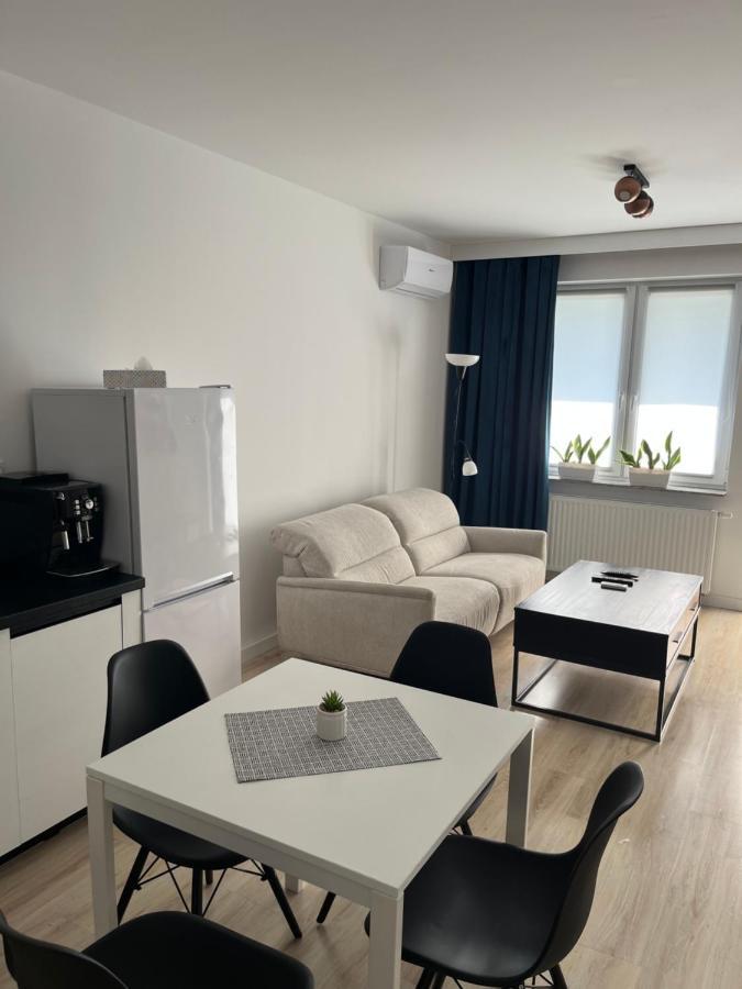 Pk Premium Apartments Boleslawiec  Buitenkant foto